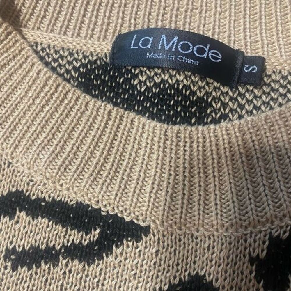 Women’s La Mode size medium leopard sweater 3/4‎ sleeve - Picture 2 of 6
